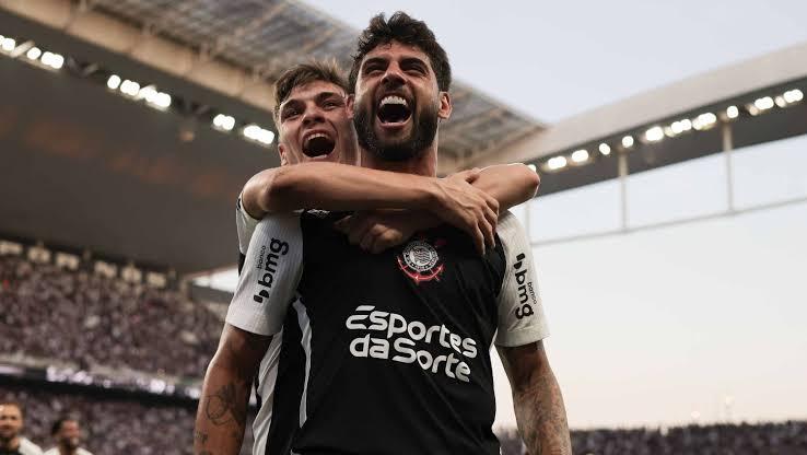 Corinthians arranca vitória sobre o Santos e dá confiança a Dorival para implantar ideias
