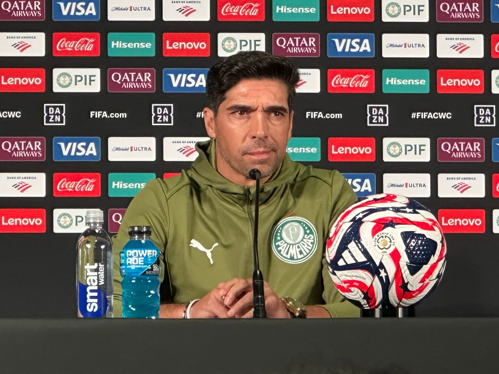 Abel se declara ao Palmeiras e cita ambição na Copa do Mundo de Clubes: 
