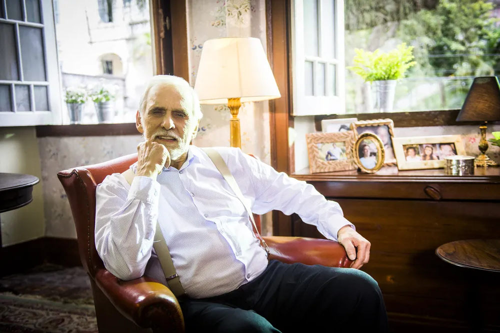 Corpo do ator Francisco Cuoco é velado na manhã desta sexta em SP