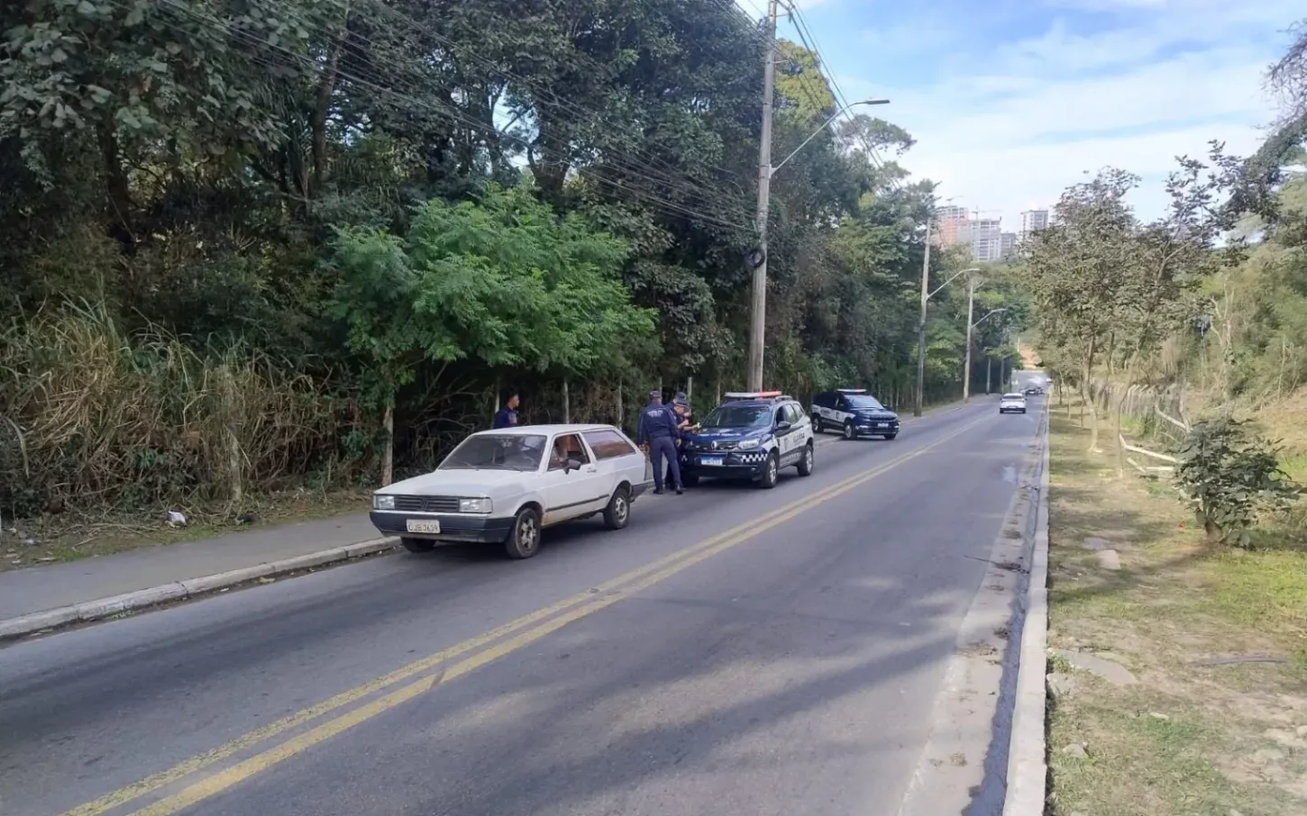 Após a nossa denúncia a Guarda Civil Municipal de Barueri apreendeu o veículo de motorista flagrado em crime ambiental com apoio do Sistema Detecta