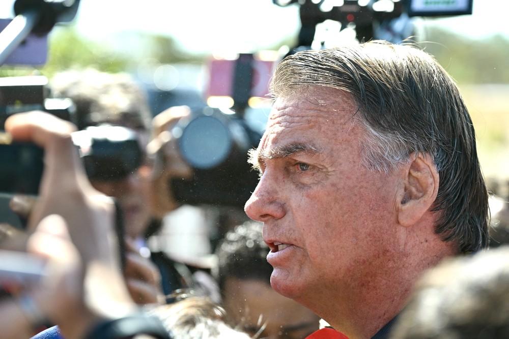 Nas redes sociais, 59% defendem operação contra Bolsonaro, e 41% criticam, diz Quaest