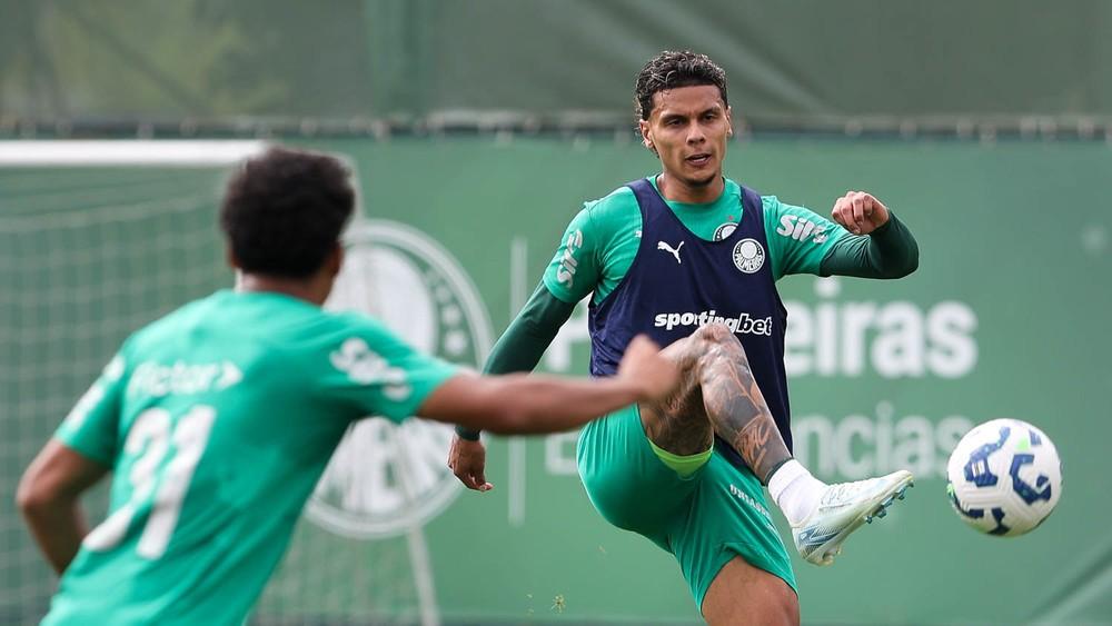 Palmeiras recebe propostas por Richard Ríos e avalia valores para definir se vende volante