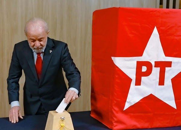 PT escolhe novo presidente em meio ao desafio da popularidade e das eleições de 2026