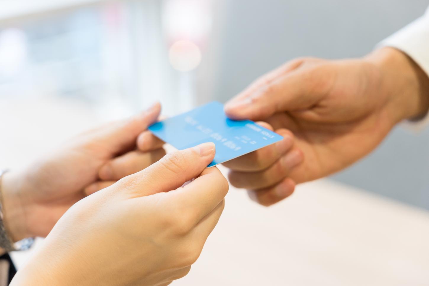 A Prefeitura de Jandira informa: Manter seu cadastro único atualizado é garantia de acesso a benefícios sociais!