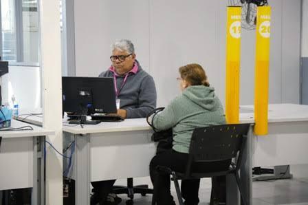 Barueri disponibiliza 53 novas vagas de emprego a partir desta terça-feira (11)