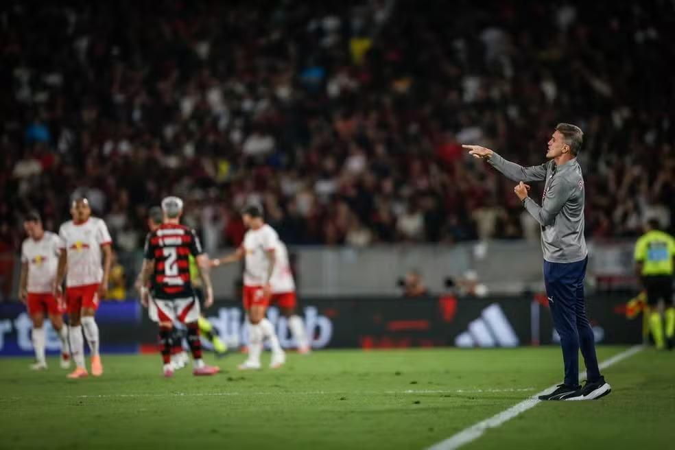 Mancini cita abalo emocional para explicar derrota para o Flamengo: 