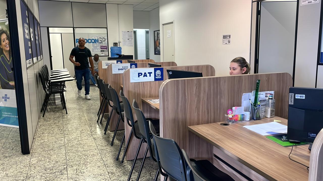 Vagas de Emprego em Jandira: Participe do Feirão na Casa do Trabalhador!