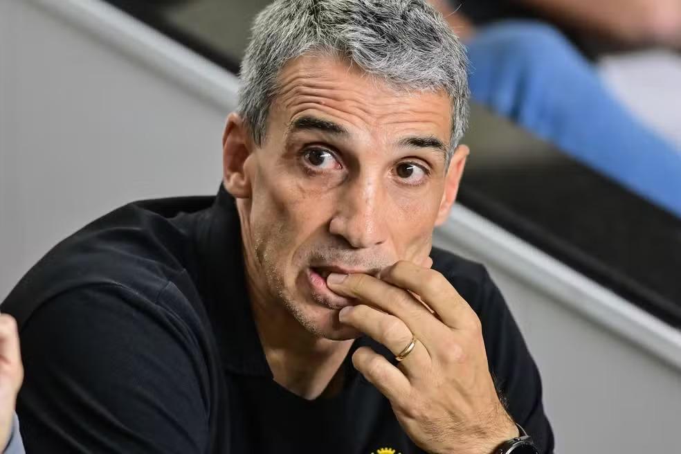 Vojvoda evita comentar atuação de Neymar e mostra preocupação no Santos: 