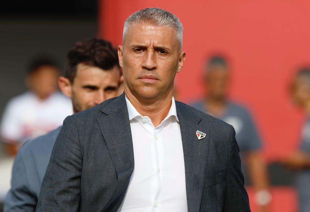 Crespo diz que cumpriu metas no São Paulo, mas admite frustração: 