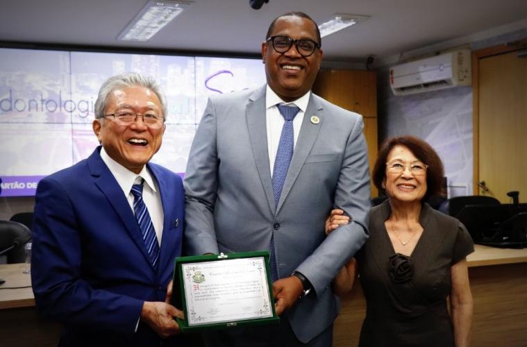 Empresa fundada há 50 anos recebe Cartão de Prata do Poder Legislativo