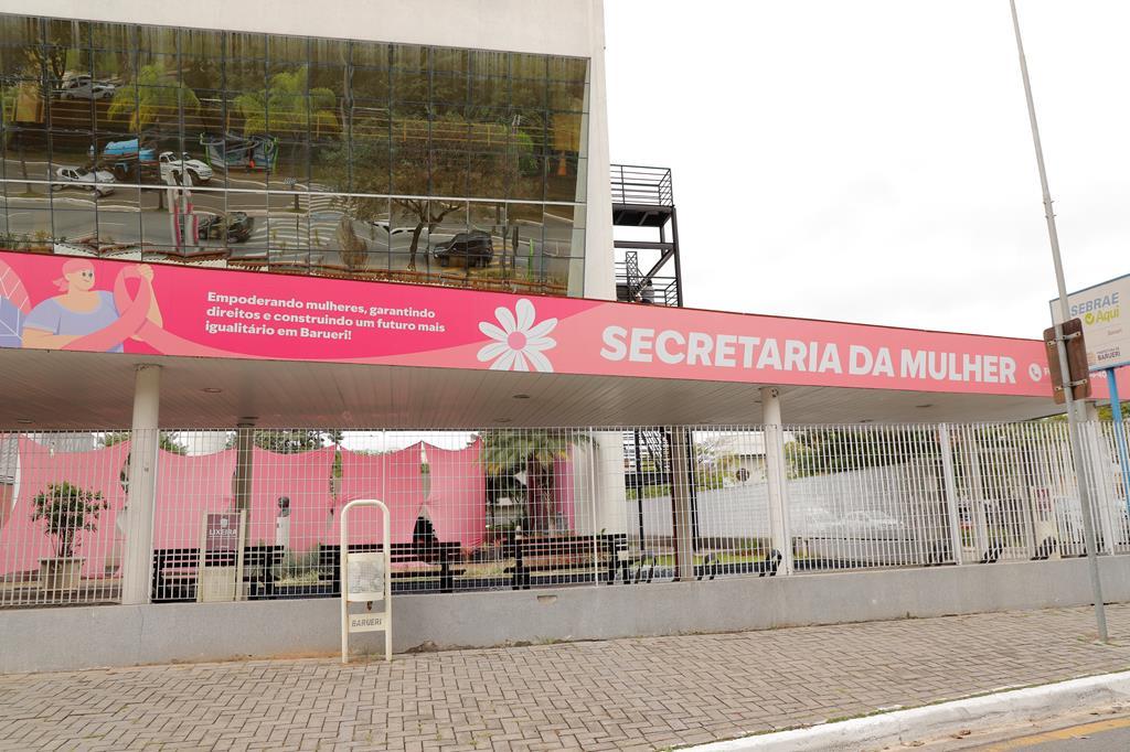 A Secretaria da Mulher de Barueri está com inscrições abertas até 29 de janeiro para cursos gratuitos de capacitação profissional em diversas áreas