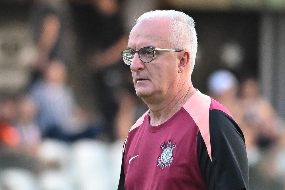 Dorival confirma que Alisson não jogará pelo Corinthians e lamenta: 