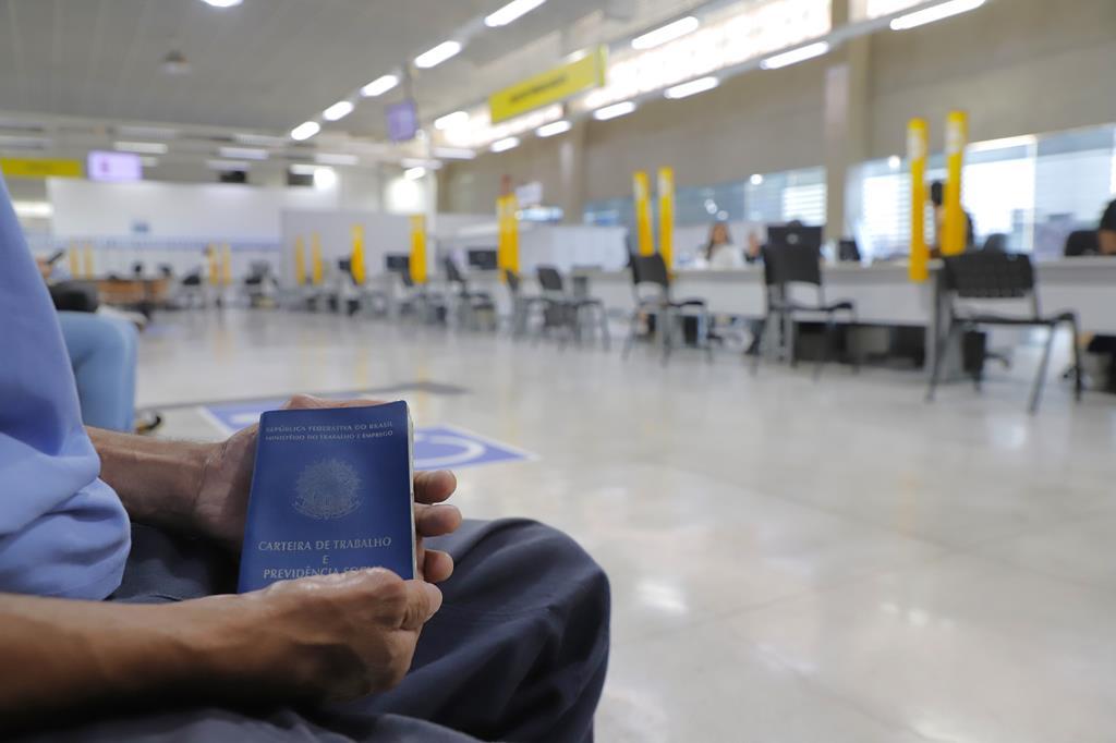 Barueri oferece 23 vagas de trabalho já no início de fevereiro