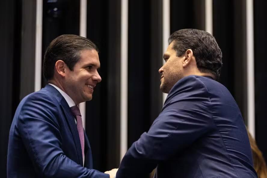 Congresso reabre sob tensão política e deixa escala 6x1 e trabalho por aplicativo para depois do Carnaval