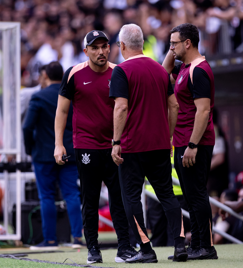 Entenda a estratégia do Corinthians para ter força máxima no clássico contra o Palmeiras