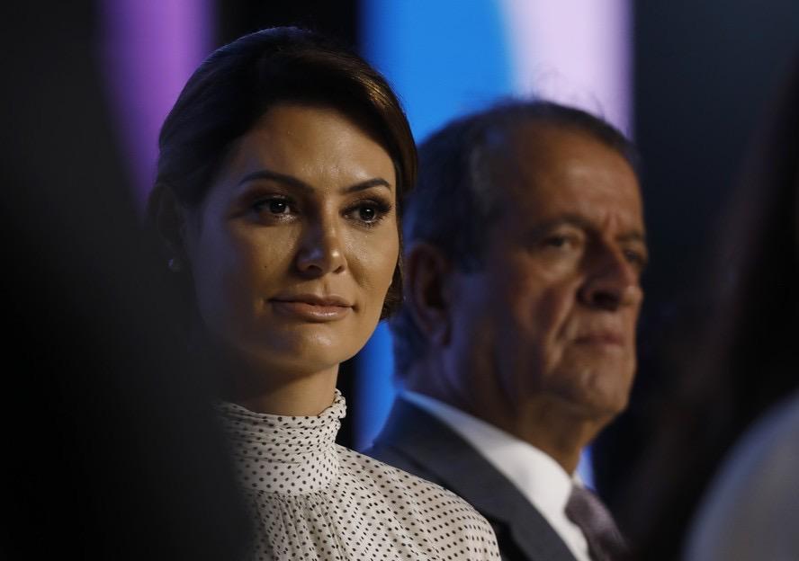 Por domiciliar a Bolsonaro, Michelle e Valdemar pedem para aliados reduzirem ataques ao STF