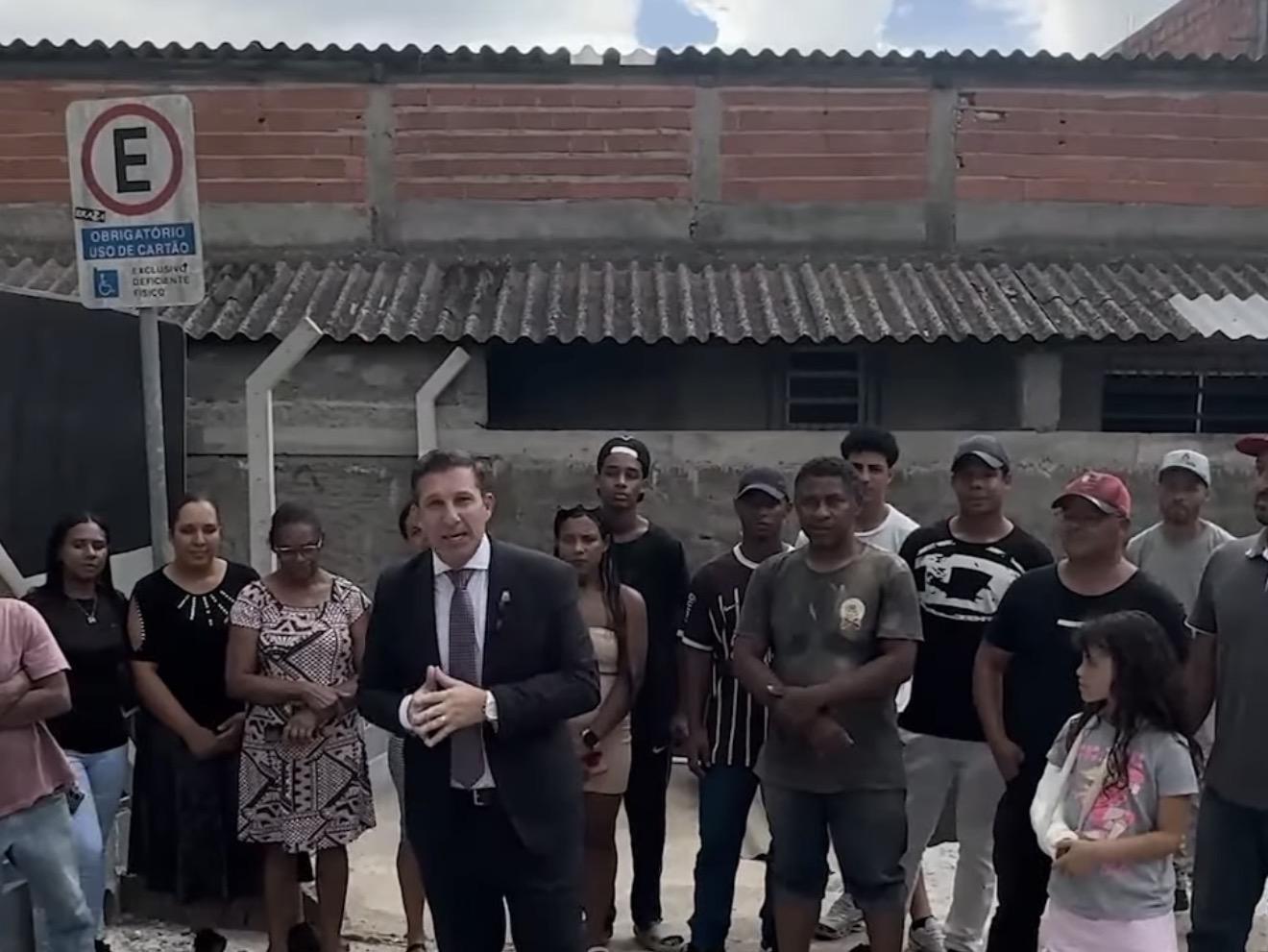 Presidente da Câmara de Barueri Vereador Wilson Zuffa visitou moradores do Parque Imperial