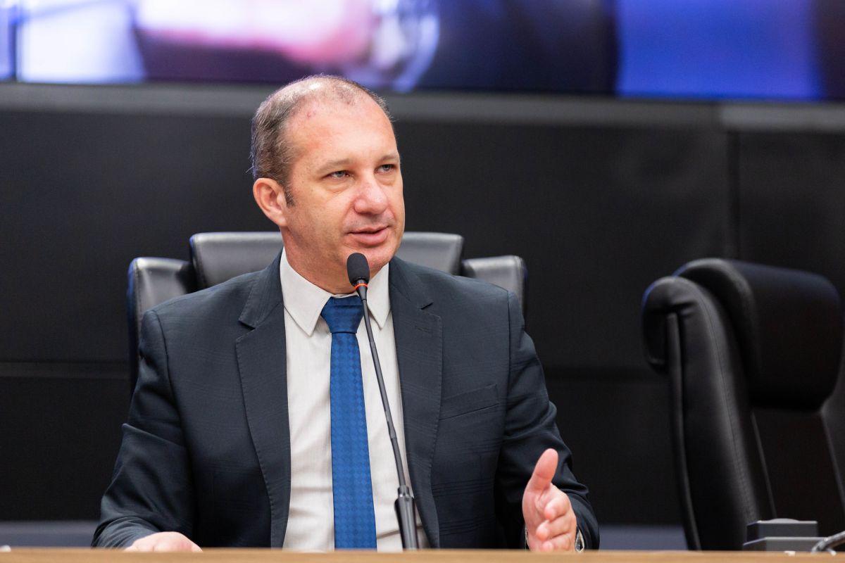 Presidente da Câmara Municipal de Barueri Vereador Wilson Zuffa fez a indicação para revitalizar espaço de lazer no Jd. Maria Cristina