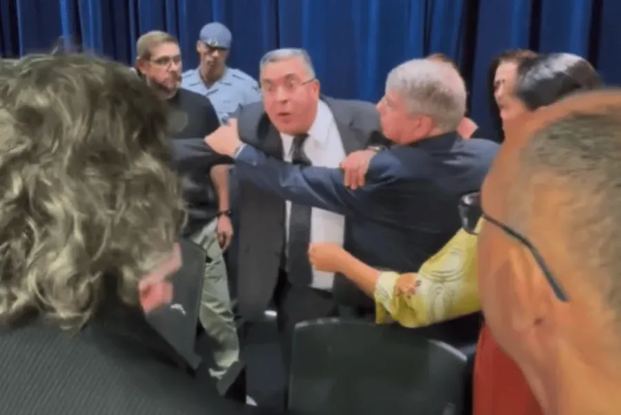 “Você é um doente”: audiência na Alesp termina em briga e xingamentos