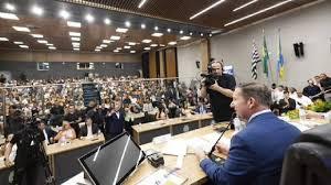 Autoridades destacam progresso e desenvolvimento no aniversário de Barueri