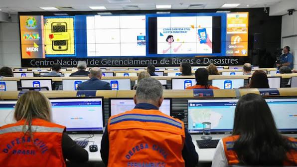 Defesa Civil Alerta: mais de dois mil alertas enviados por meio de tecnologia de ponta