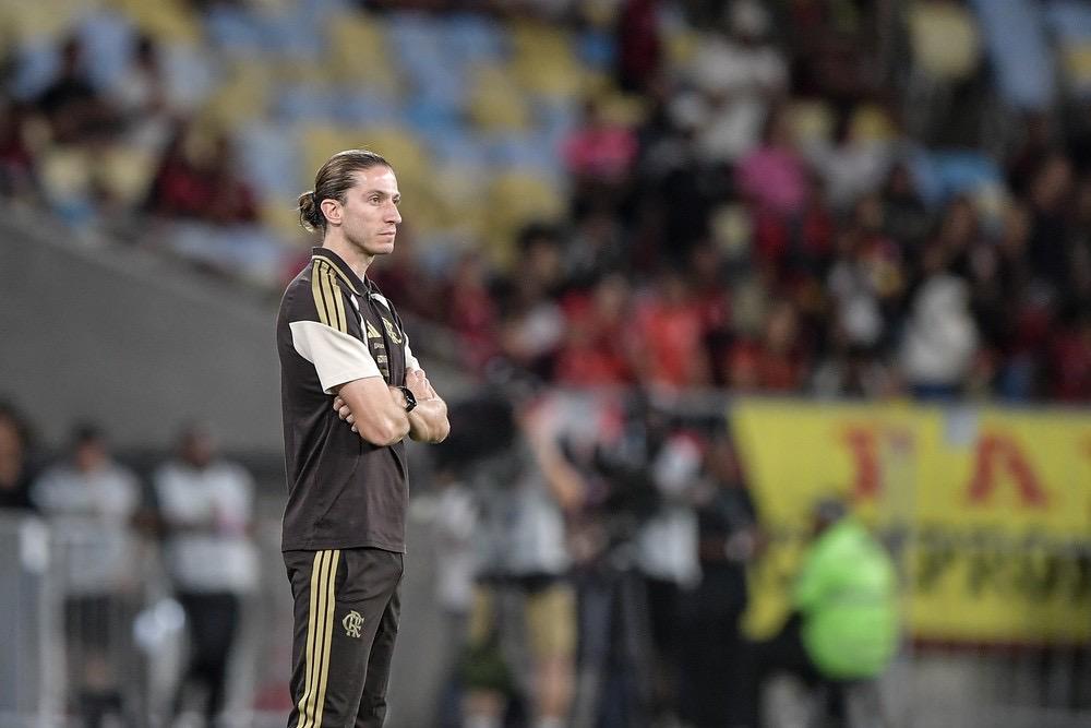 Filipe Luís se despede do Flamengo: 