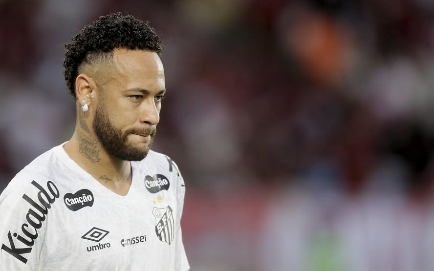 Neymar admite frustração por não ter sido convocado, mas mantém confiança em ida à Copa: 'O sonho continua
