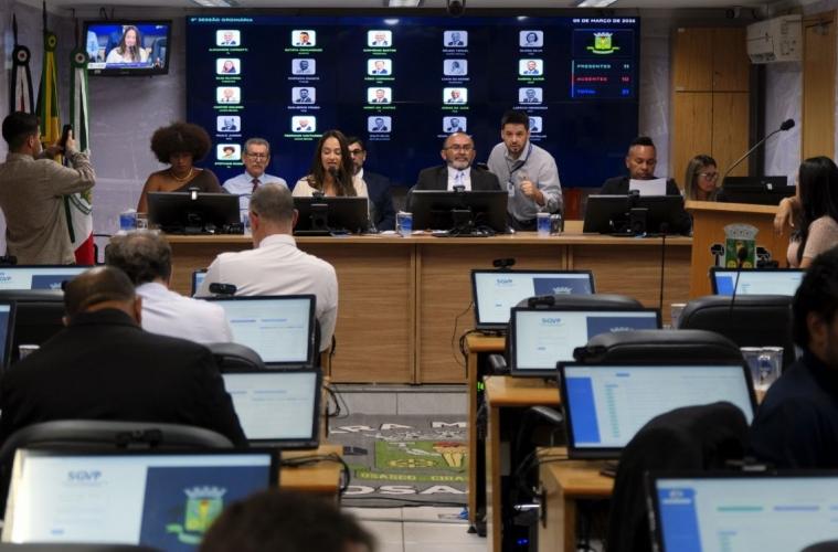 Parlamentares aprovam projeto que cria identificação para pessoas com doenças raras