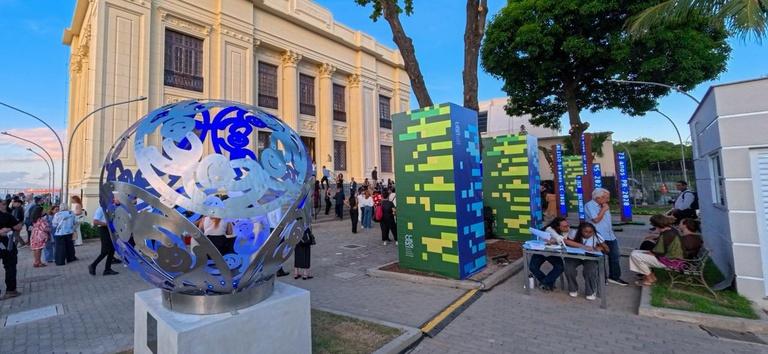Brasil cria Memorial da Pandemia e suas mais de 700 mil vítimas: 'Para que não se repita', diz Padilha