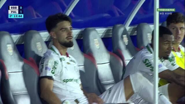 Palmeiras vence Bragantino e mantém vantagem na liderança do Brasileiro