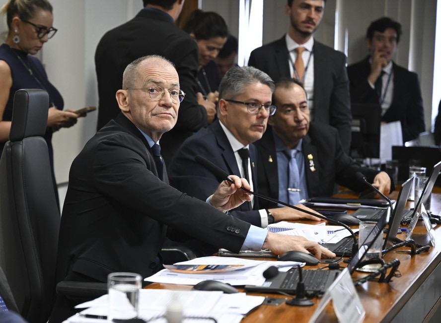 Relatório final da CPI do Crime pede indiciamento de Dias Toffoli, Alexandre de Moraes e Gilmar Mendes  Este trecho é parte de conteúdo que pode ser compartilhado utilizando o link