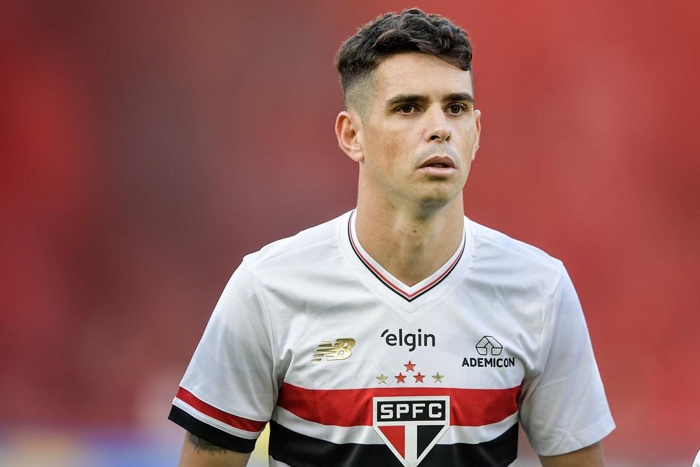 São Paulo e Oscar assinam rescisão de contrato