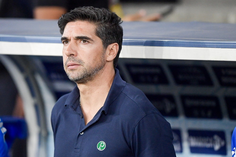 Abel Ferreira aponta segredo do Palmeiras contra pressão: 