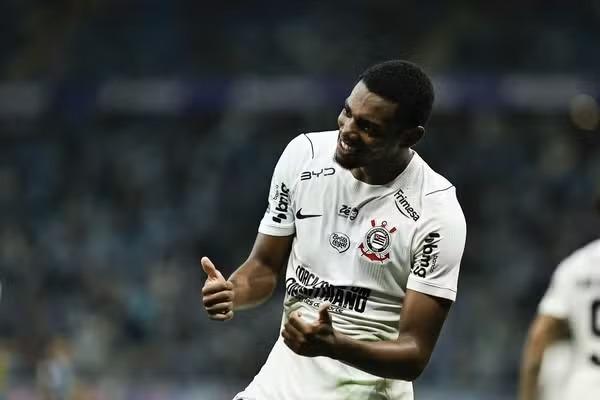 Análise: Corinthians deixa boa impressão em vitória e consegue alívio para pausa da Copa