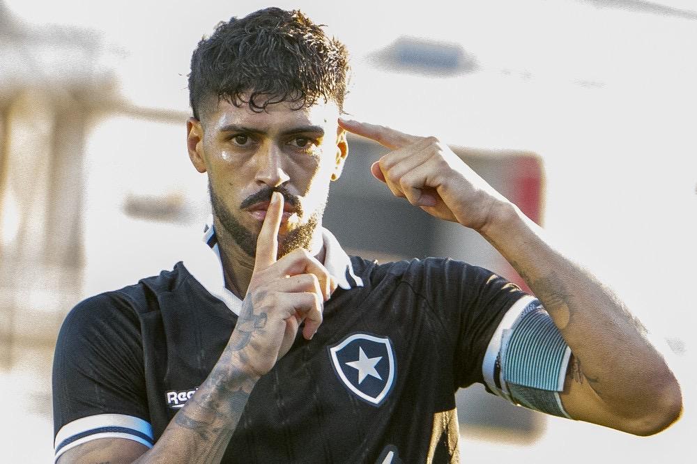 Barboza faz exames e fica mais perto do Palmeiras; veja o que falta para Botafogo fechar negócio