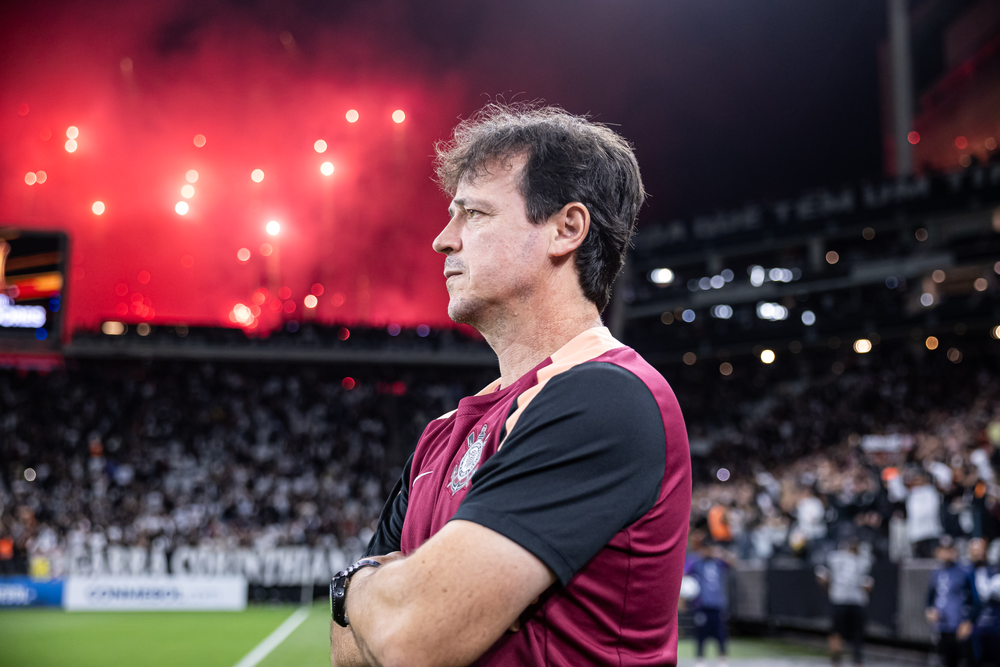 Diniz elogia atuação contra Peñarol e diz: 