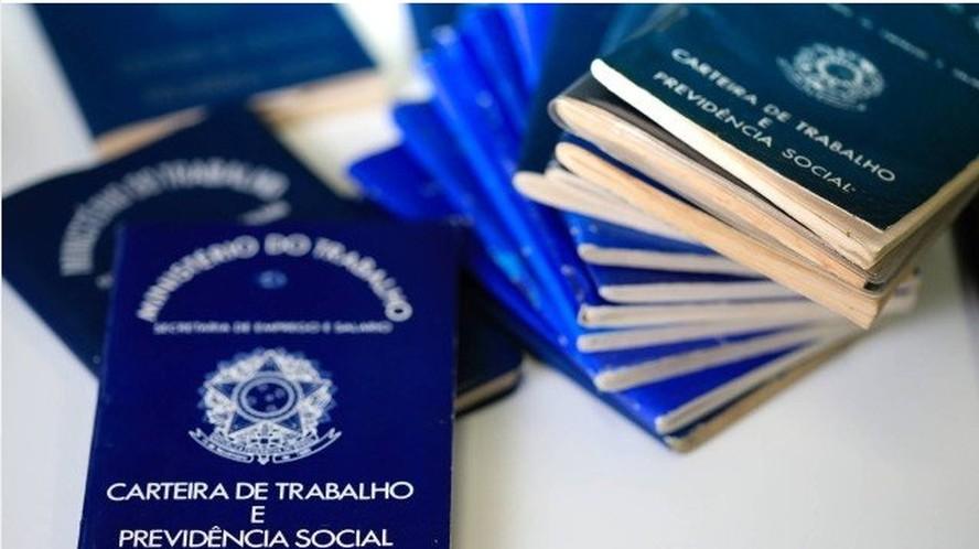 Fim da escala 6x1: relator defende que quem ganha acima de R$ 16 mil não tenha limite de jornada de trabalho