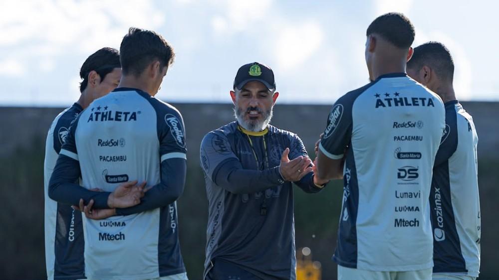 Guanaes nunca venceu o Bragantino, rival do Mirassol por vaga nas oitavas da Copa do Brasil