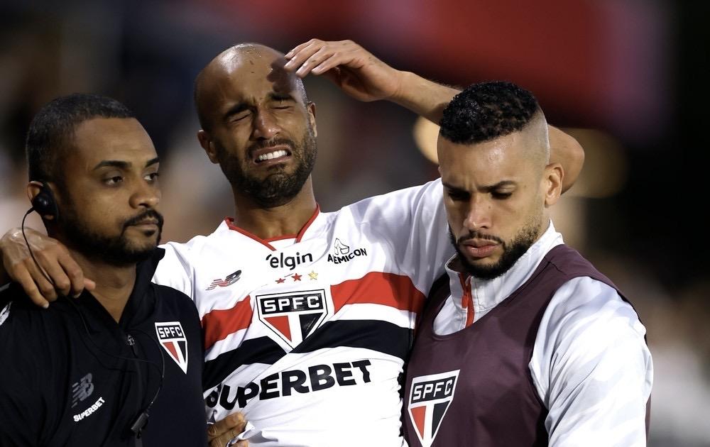Lucas Moura, do São Paulo, tem ruptura total do tendão de Aquiles e passará por cirurgia