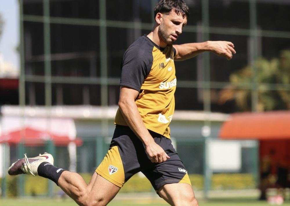 O São Paulo encerrou nesta quarta-feira a preparação para o jogo contra o O'Higgins, pela quarta rodada da fase de grupo