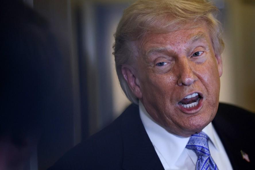 Trump diz que atirador tinha 'histórico de violência e possível obsessão' pela Casa Branca
