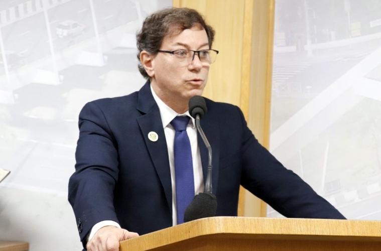 Fábio Chirinhan assume cadeira na Câmara Municipal de Osasco