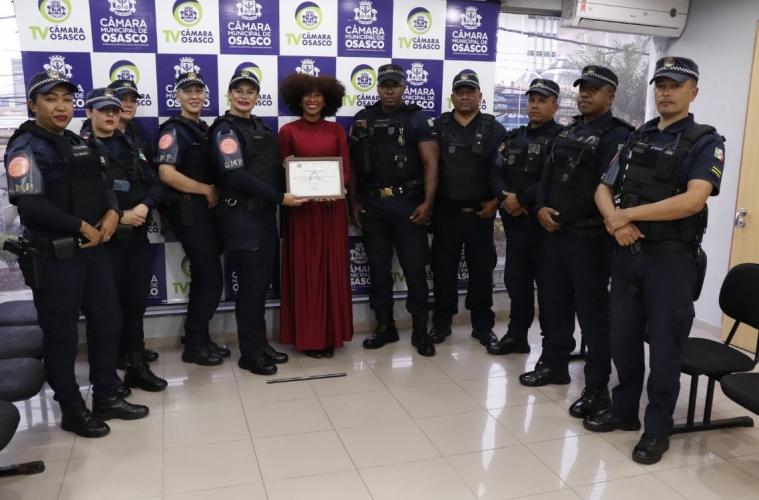GCM Maria da Penha, atleta de jiu-jitsu e professora recebem moções
