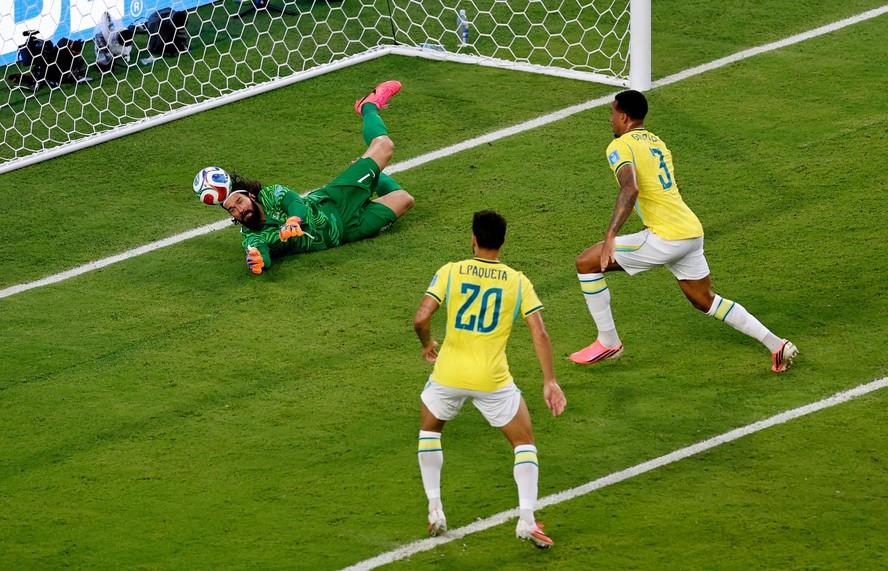 Jogou bem ou jogou mal? Aprovação da seleção brasileira sobe para 75% após vitórias na fase de grupos