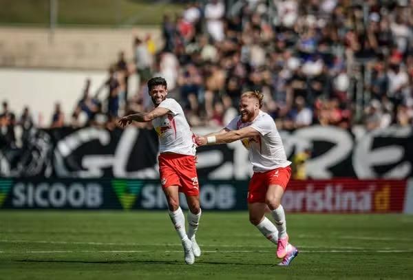 Juninho Capixaba destaca confiança em gol de falta pelo Bragantino e ressalta importância das férias