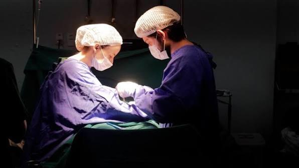 Mais de 52 mil idosos fazem consultas e cirurgias em mutirão de hospitais universitários