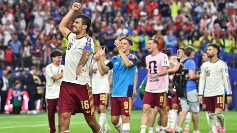 Espanha domina a França com direito a 