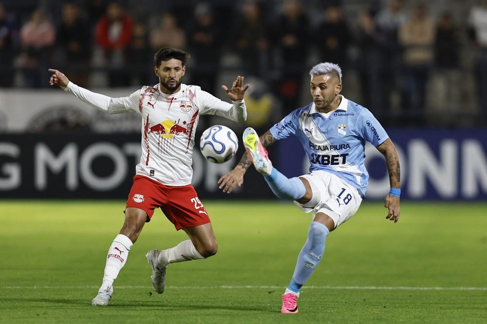 Mancini valoriza classificação na Sul-Americana, mas reconhece erros de finalização do Bragantino
