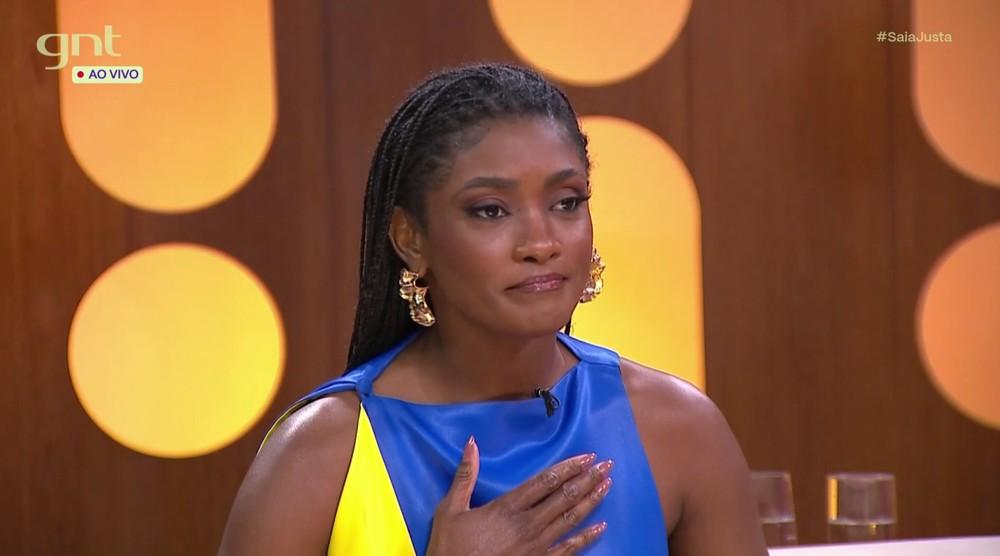 No Saia Justa, Erika Januza fala sobre término com Arlindinho: 'Minha vida virou um caos'