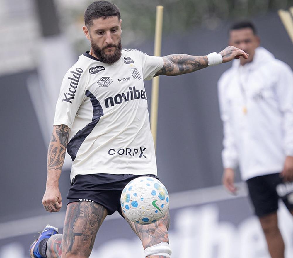 Santos e Zé Rafael chegam a acordo para rescisão de contrato